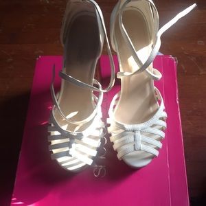 Lorin white heels